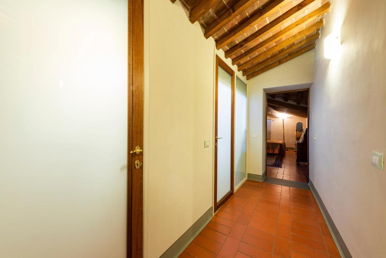Apartamento Nella Torre Del Poschi Penthouse With Roof Terrace Pisa Exterior foto