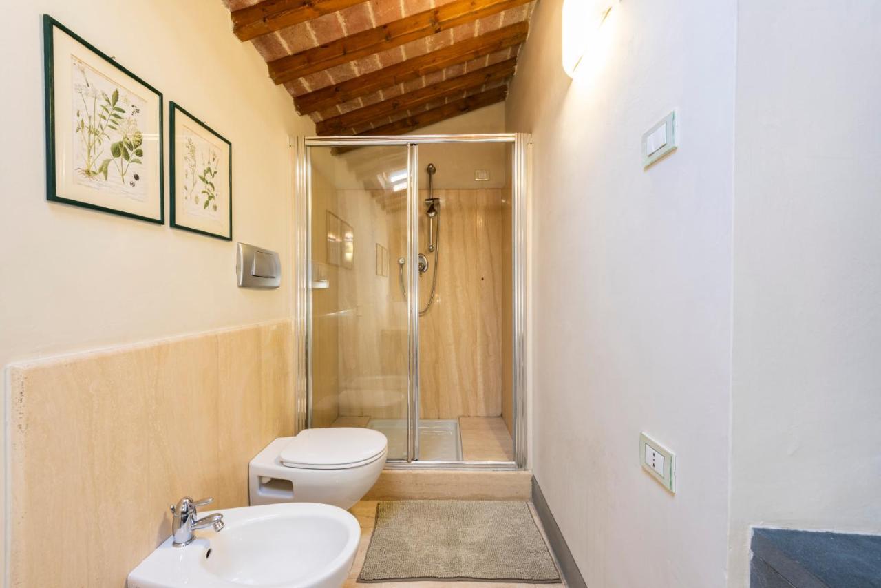 Apartamento Nella Torre Del Poschi Penthouse With Roof Terrace Pisa Exterior foto